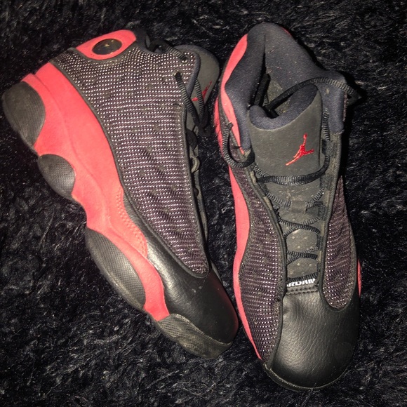 Jordan Shoes Size 6y - Picture 2 of 4